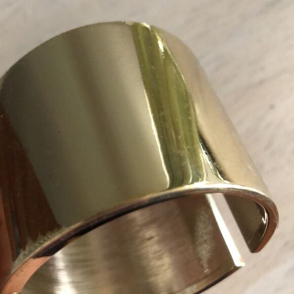 NEW Victoria’s Secret gold wide studded cuff bracelet. - Picture 4 of 6